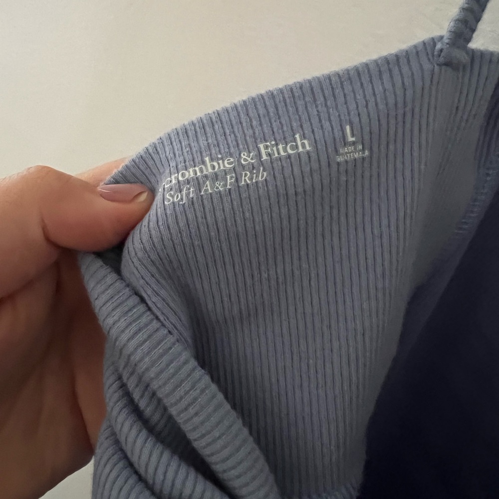 A&F Ribbed Bodysuit - Picture 3 of 3